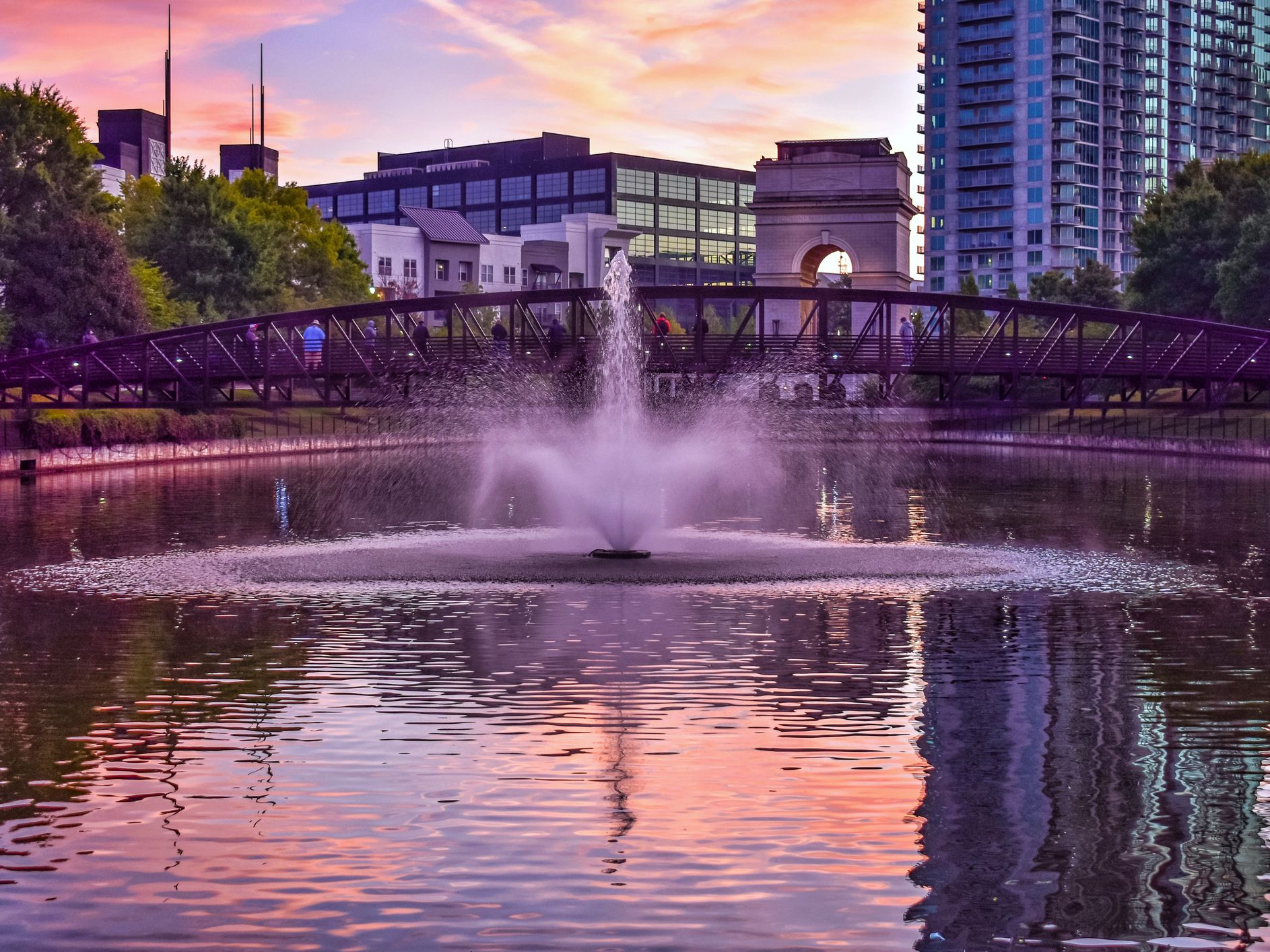 fountain outside atlantic station